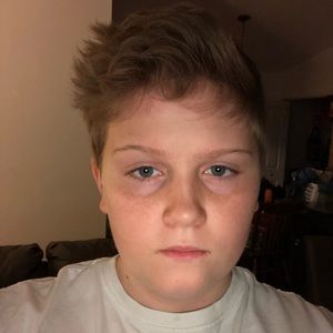 Meet your Posher, Nicholas